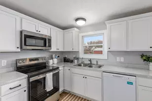 1282 122nd Ave, Hopkins, MI 49328 - Photo 7