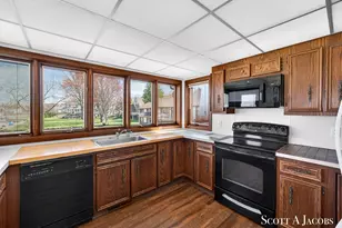 1131 S Shore Dr, Holland, MI 49423 - Photo 19