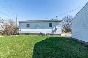 2425 Miller Ave, Ann Arbor, MI 48103 - Photo 9