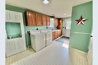 10035 Irish Road, Vermontville, MI 49096 - Photo 15