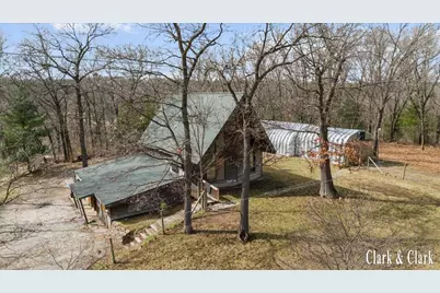 11496 SW Greenville Road, Greenville, MI 48838 - Photo 27