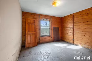 11496 SW Greenville Rd, Greenville, MI 48838 - Photo 15