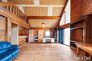 11496 SW Greenville Rd, Greenville, MI 48838 - Photo 7