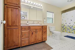 09741 26th St, Gobles, MI 49055 - Photo 13