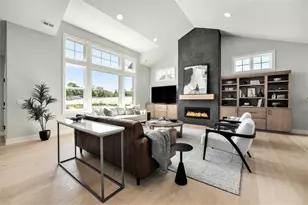 2284 Knapp Bluff Ct NE, Grand Rapids, MI 49525 - Photo 11