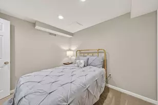 2485 Wild Brook Run, Bloomfield Hills, MI 48304 - Photo 37