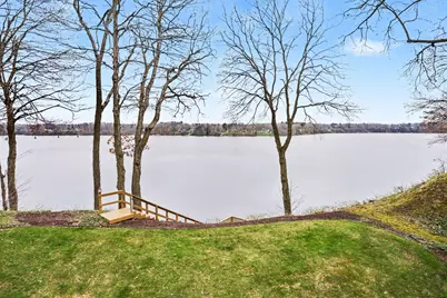 9895 Lakeview Drive, Berrien Springs, MI 49103 - Photo 3