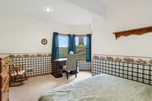 9895 Lakeview Dr, Berrien Springs, MI 49103 - Photo 21