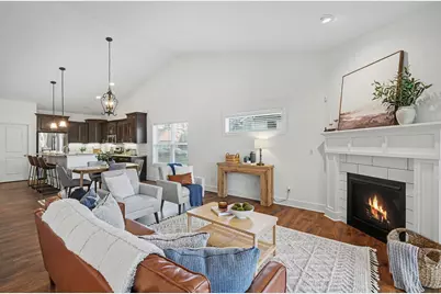 2537 Highridge Hills Lane SE, Grand Rapids, MI 49546 - Photo 11