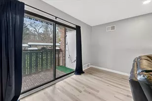 2140 Pauline Blvd, Ann Arbor, MI 48103 - Photo 11