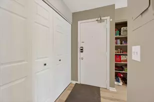 2140 Pauline Blvd, Ann Arbor, MI 48103 - Photo 5