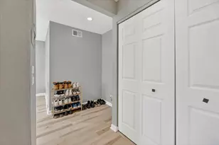 2140 Pauline Blvd, Ann Arbor, MI 48103 - Photo 5