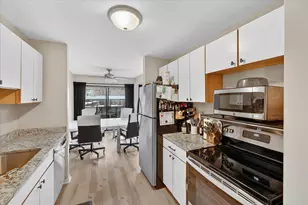 2140 Pauline Blvd, Ann Arbor, MI 48103 - Photo 15