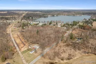 3216 W Lakeside Dr, Sidney, MI 48885 - Photo 25