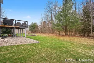 2091 Colbert Dr, Muskegon, MI 49444 - Photo 35