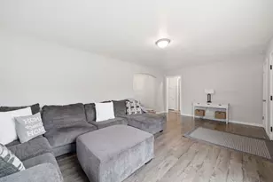 3032 Hendee Rd, Jackson, MI 49201 - Photo 7