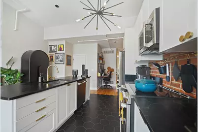 120 W Washington Street #D, Ann Arbor, MI 48104 - Photo 7