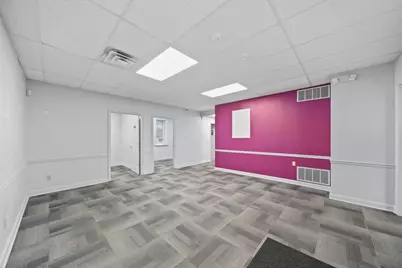 2009 W Michigan Avenue, Jackson, MI 49202 - Photo 5