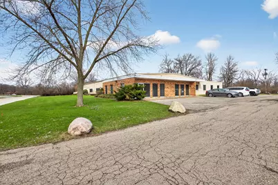 2010 Micor Drive, Jackson, MI 49203 - Photo 3