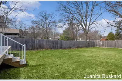 2276 Emens Drive, Muskegon, MI 49444 - Photo 35