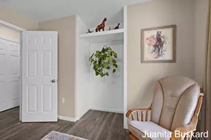 2276 Emens Dr, Muskegon, MI 49444 - Photo 15