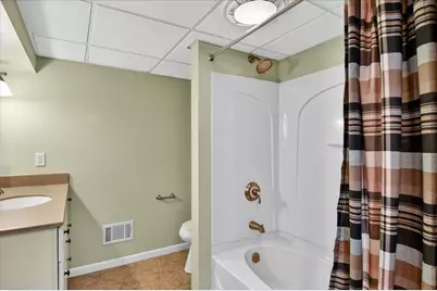 7637 Embassy Drive, Canton, MI 48187 - Photo 39