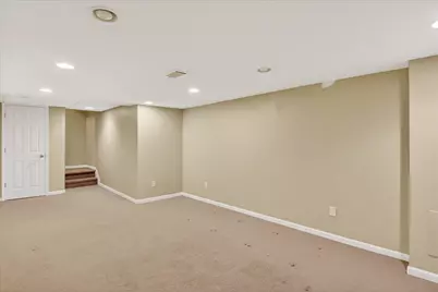 7637 Embassy Drive, Canton, MI 48187 - Photo 35