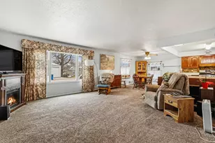 771 Beechwood Dr, Delton, MI 49046 - Photo 7