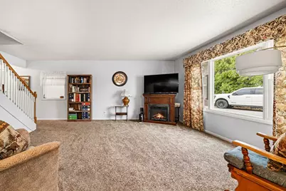 771 Beechwood Drive, Delton, MI 49046 - Photo 7