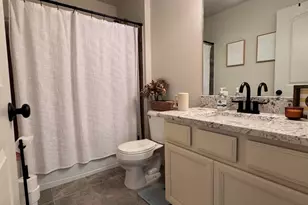 22113 Aberdeen Dr, Macomb, MI 48042 - Photo 29