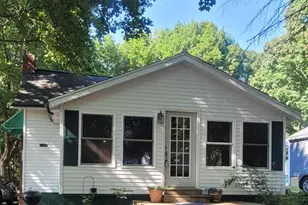 1193 Lakeview Dr, Brooklyn, MI 49230 - Photo 1