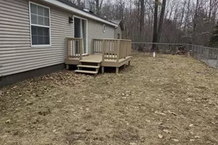 405 Beacon Ln, Roscommon, MI 48653 - Photo 5