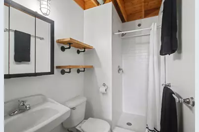 500 Erie Street #204, South Haven, MI 49090 - Photo 11