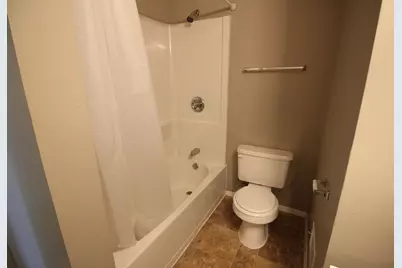 16265 Oakbrook Street, Romulus, MI 48174 - Photo 9