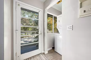 60 Waldon Rd, Clarkston, MI 48346 - Photo 19