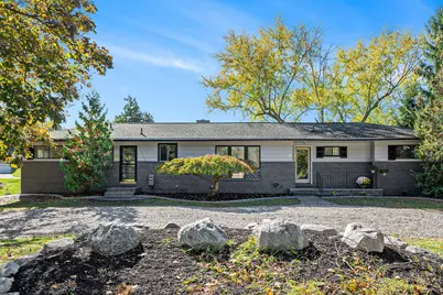 60 Waldon Road, Clarkston, MI 48346 - Photo 1