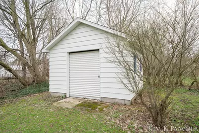 916 James Street, Plainwell, MI 49080 - Photo 41