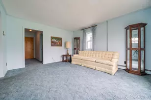 916 James St, Plainwell, MI 49080 - Photo 15