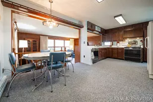 916 James St, Plainwell, MI 49080 - Photo 19