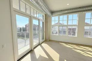 2051 Villa Rd, Birmingham, MI 48009 - Photo 13