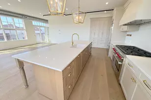 2051 Villa Rd, Birmingham, MI 48009 - Photo 5