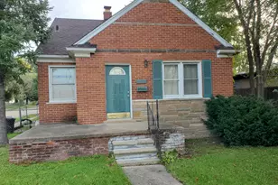 21980 Beechwood Ave, Eastpointe, MI 48021 - Photo 1