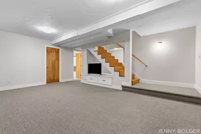 810 Livingston Avenue NE, Grand Rapids, MI 49503 - Photo 29