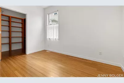 810 Livingston Avenue NE, Grand Rapids, MI 49503 - Photo 17