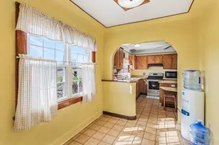 5284 E Territorial Rd, Pleasant Lake, MI 49272 - Photo 9