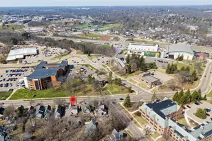 811 Oakland Dr, Kalamazoo, MI 49008 - Photo 3