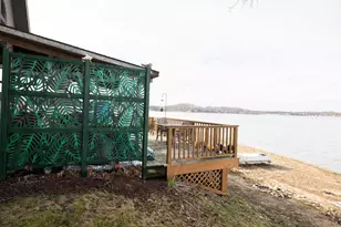 7258 S Crooked Lake Dr, Delton, MI 49046 - Photo 27