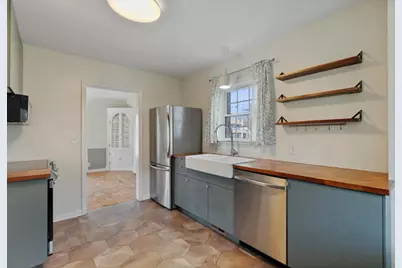 519 West Street, Lansing, MI 48915 - Photo 11