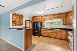 1606 E G Ave, Kalamazoo, MI 49004 - Photo 5