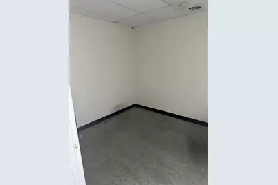 1984 Jefferson Street, Muskegon, MI 49441 - Photo 7